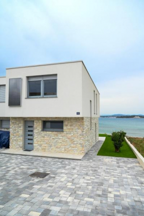 Sea House